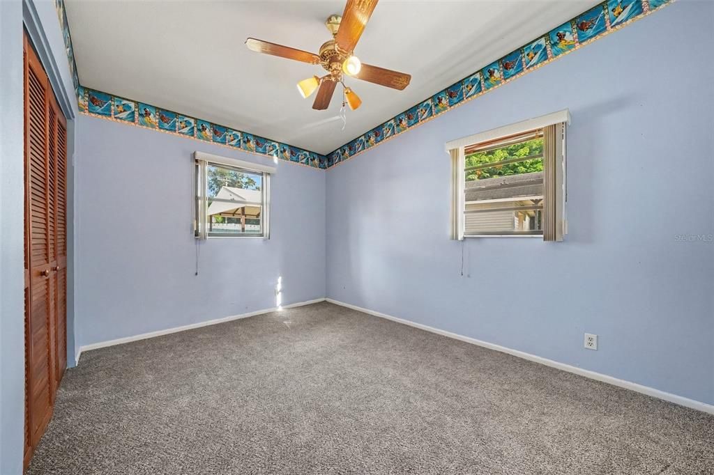 For Sale: $389,000 (3 beds, 1 baths, 1443 Square Feet)