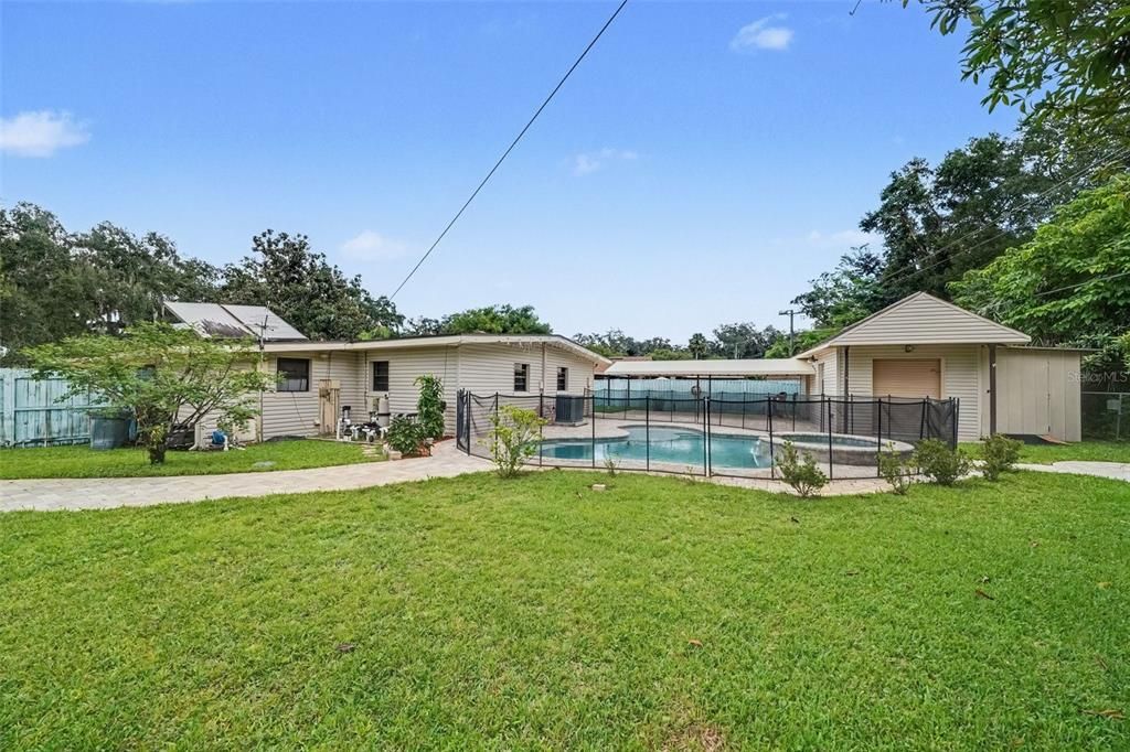 For Sale: $389,000 (3 beds, 1 baths, 1443 Square Feet)
