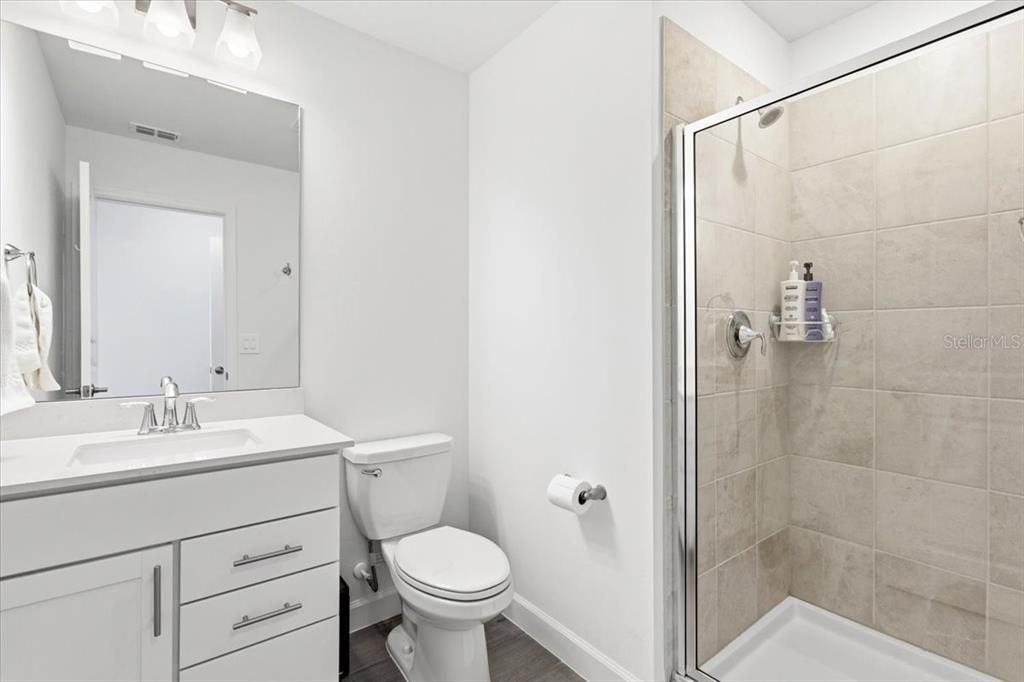 For Sale: $799,000 (5 beds, 4 baths, 3336 Square Feet)