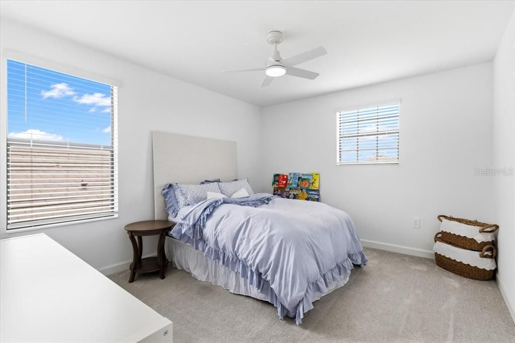 For Sale: $799,000 (5 beds, 4 baths, 3336 Square Feet)