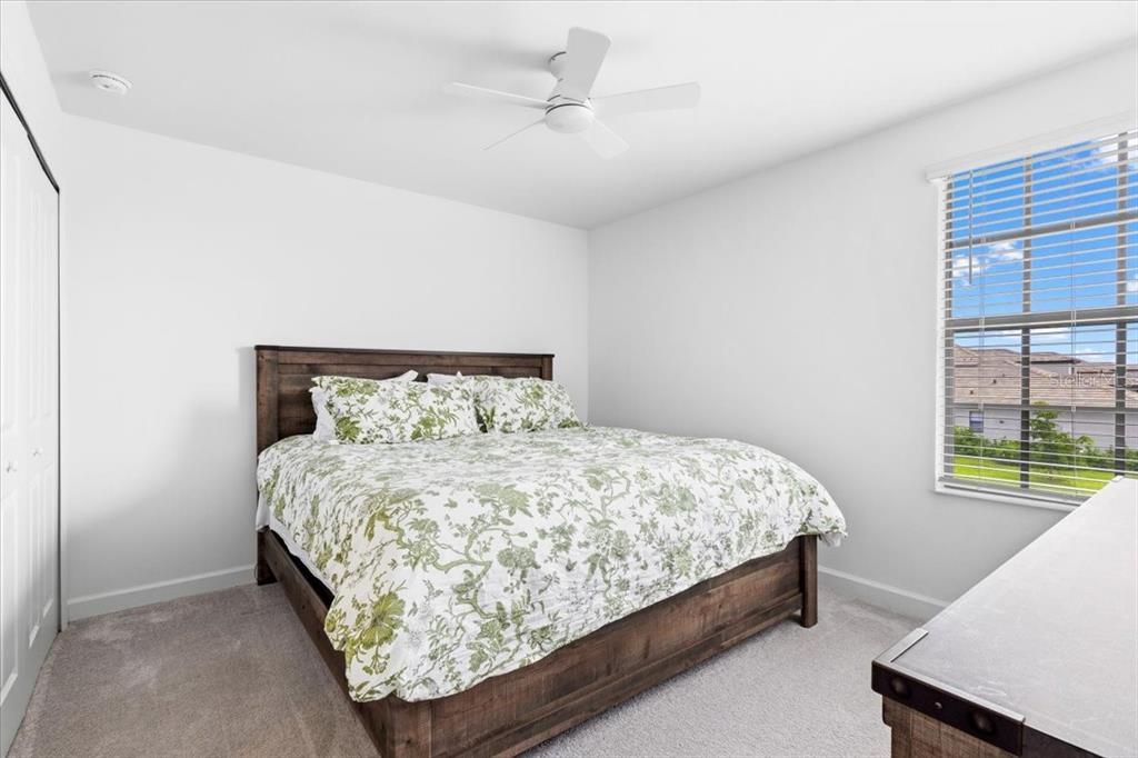 For Sale: $799,000 (5 beds, 4 baths, 3336 Square Feet)
