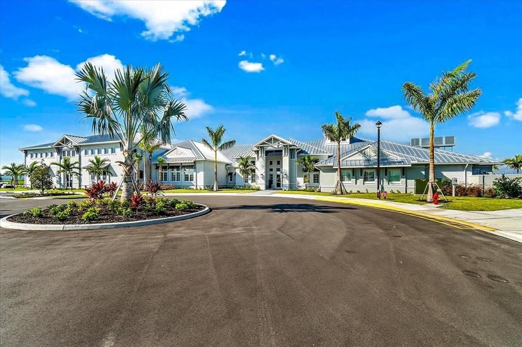 For Sale: $799,000 (5 beds, 4 baths, 3336 Square Feet)