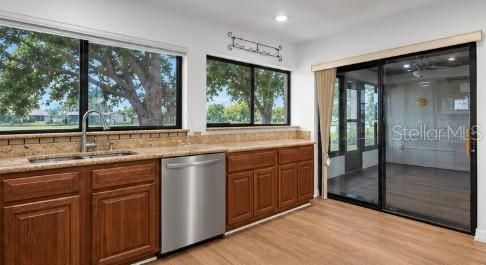 For Sale: $359,000 (3 beds, 2 baths, 1768 Square Feet)