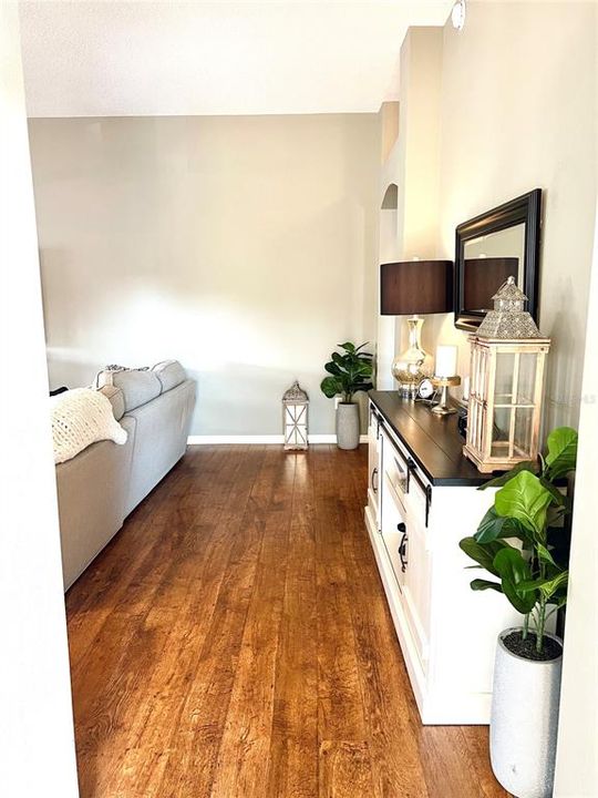 En Renta: $2,595 (2 camas, 2 baños, 1624 Pies cuadrados)