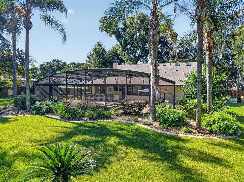 En Venta: $549,000 (4 camas, 3 baños, 2126 Pies cuadrados)