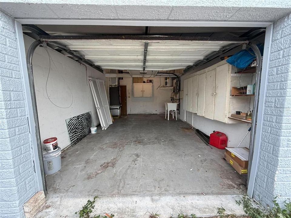 For Sale: $269,000 (3 beds, 2 baths, 1291 Square Feet)