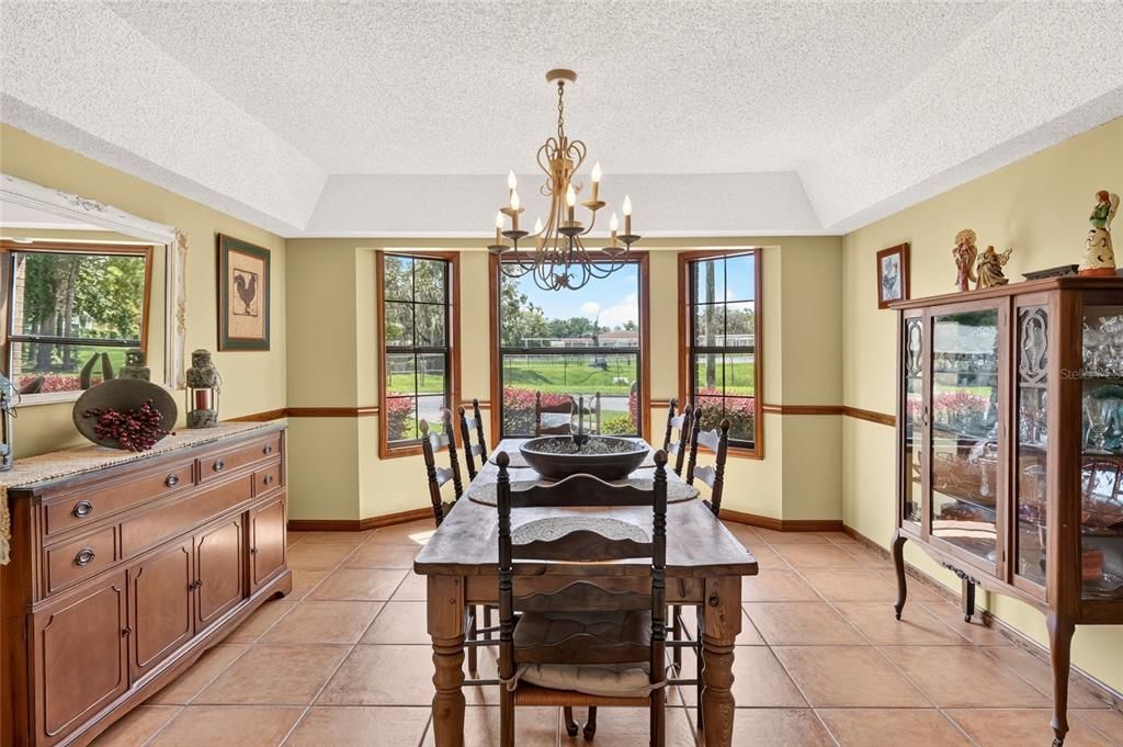 For Sale: $345,000 (4 beds, 3 baths, 2111 Square Feet)