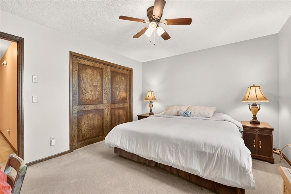 For Sale: $345,000 (4 beds, 3 baths, 2111 Square Feet)