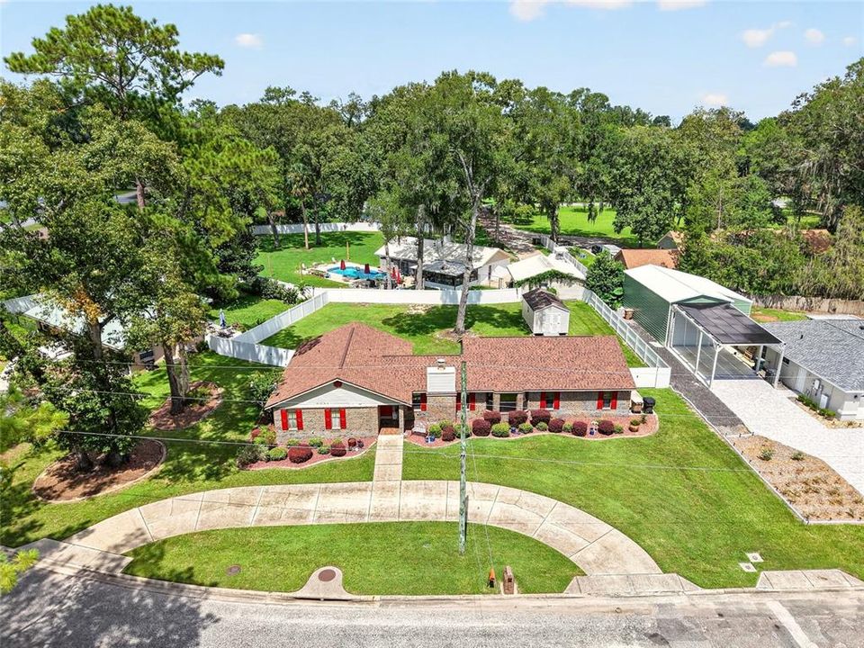 For Sale: $345,000 (4 beds, 3 baths, 2111 Square Feet)