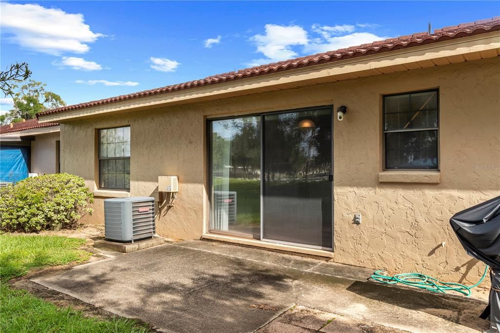 For Sale: $150,000 (2 beds, 2 baths, 1116 Square Feet)
