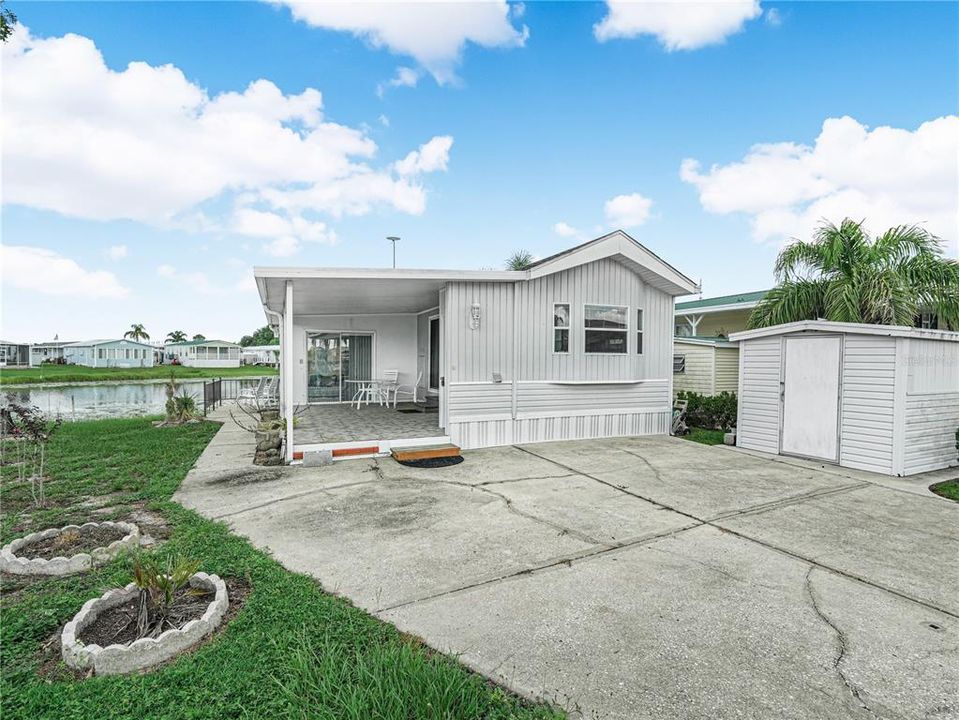 For Sale: $89,900 (1 beds, 1 baths, 396 Square Feet)