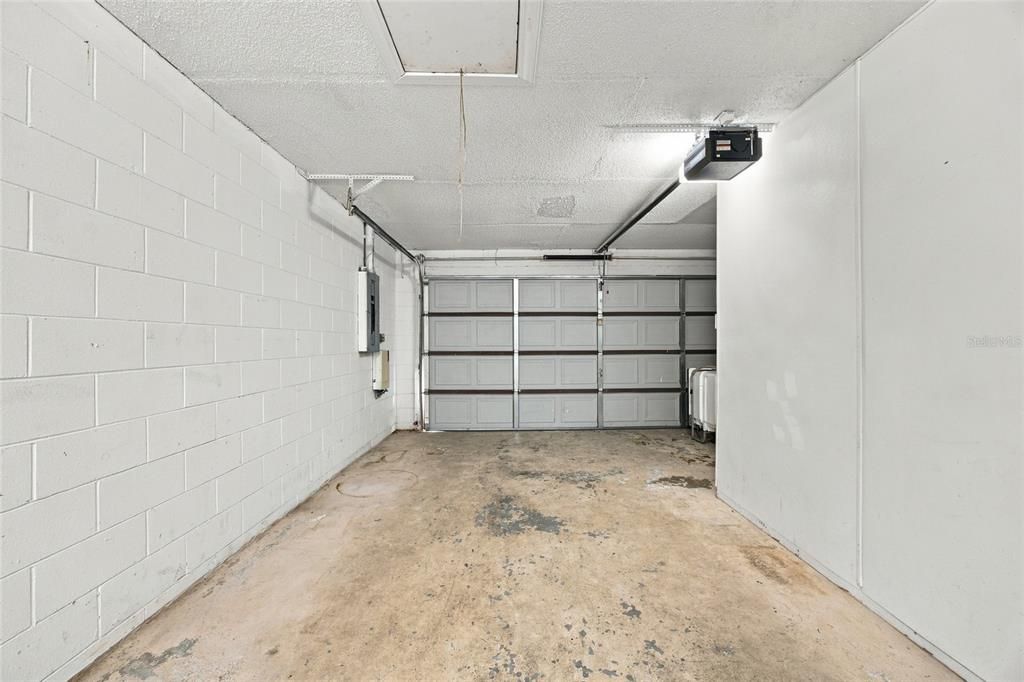 For Sale: $274,900 (3 beds, 2 baths, 1230 Square Feet)