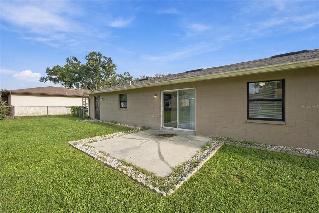 For Sale: $274,900 (3 beds, 2 baths, 1230 Square Feet)