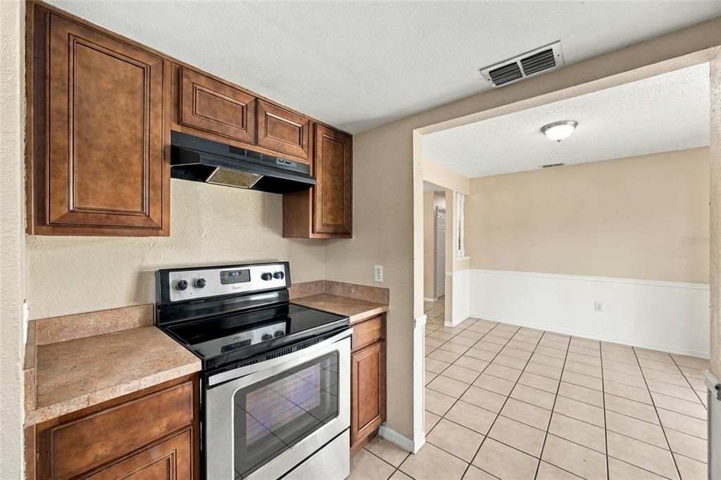 For Sale: $274,900 (3 beds, 2 baths, 1230 Square Feet)