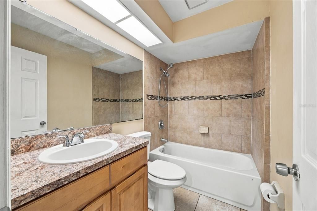 For Sale: $274,900 (3 beds, 2 baths, 1230 Square Feet)