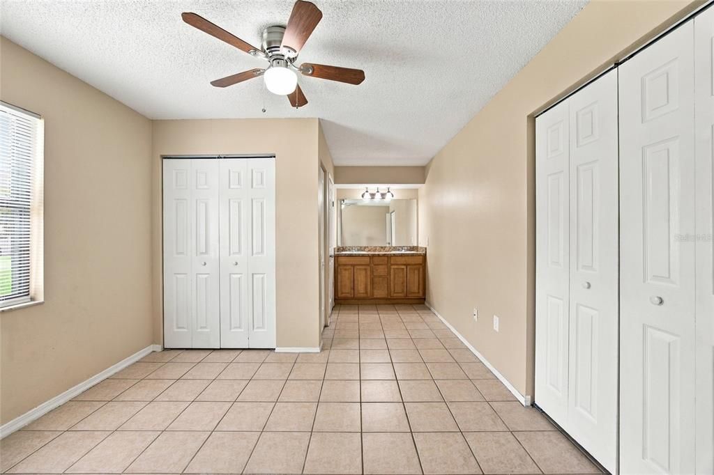 For Sale: $274,900 (3 beds, 2 baths, 1230 Square Feet)