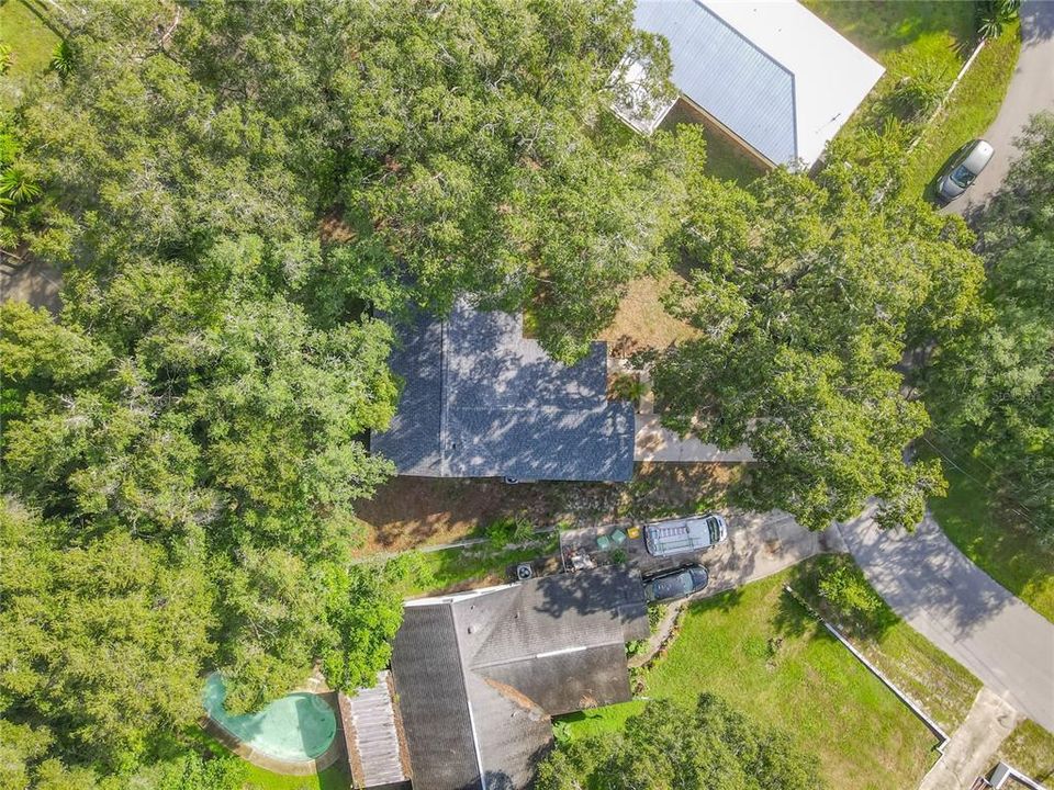 На продажу: $239,900 (2 спален, 2 ванн, 1214 Квадратных фут)