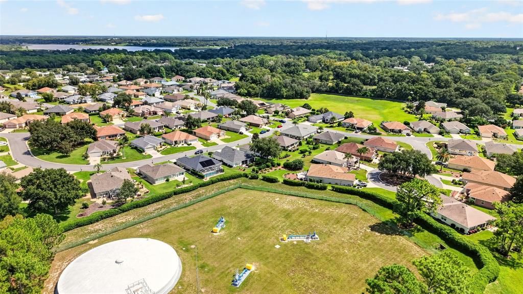 На продажу: $325,000 (2 спален, 2 ванн, 1575 Квадратных фут)