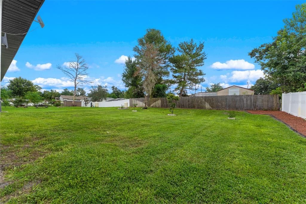 На продажу: $365,000 (3 спален, 2 ванн, 1657 Квадратных фут)