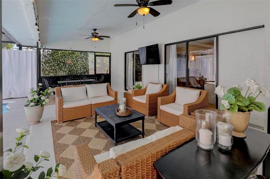 For Sale: $499,000 (3 beds, 2 baths, 1684 Square Feet)