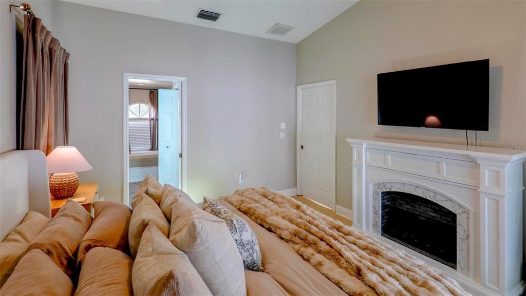 For Sale: $499,000 (3 beds, 2 baths, 1684 Square Feet)