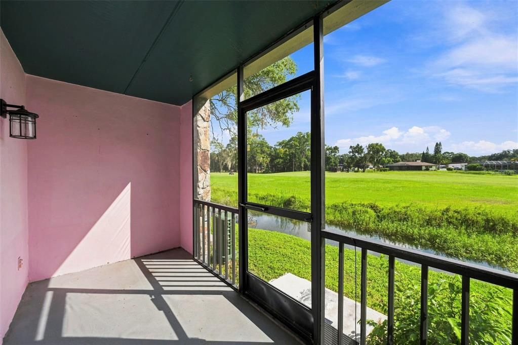 For Sale: $180,000 (2 beds, 2 baths, 950 Square Feet)