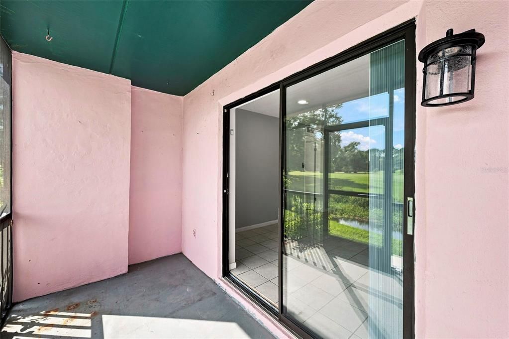 For Sale: $180,000 (2 beds, 2 baths, 950 Square Feet)