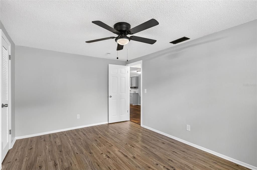 For Rent: $1,750 (3 beds, 2 baths, 1120 Square Feet)