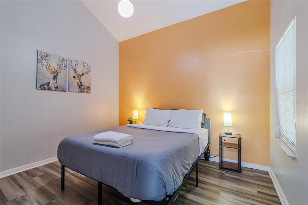 En Venta: $182,000 (2 camas, 2 baños, 1070 Pies cuadrados)