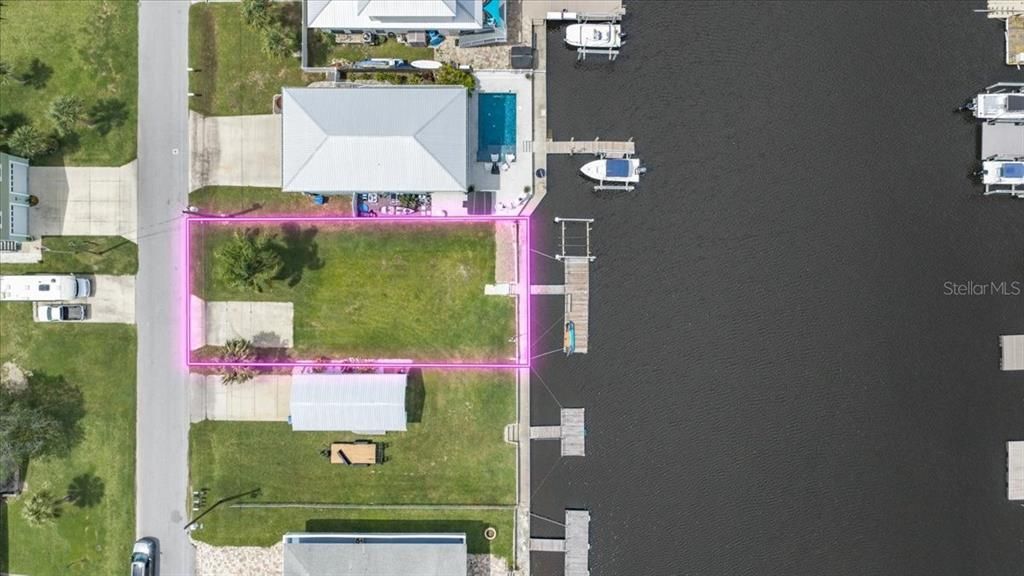 For Sale: $210,000 (0.11 acres)