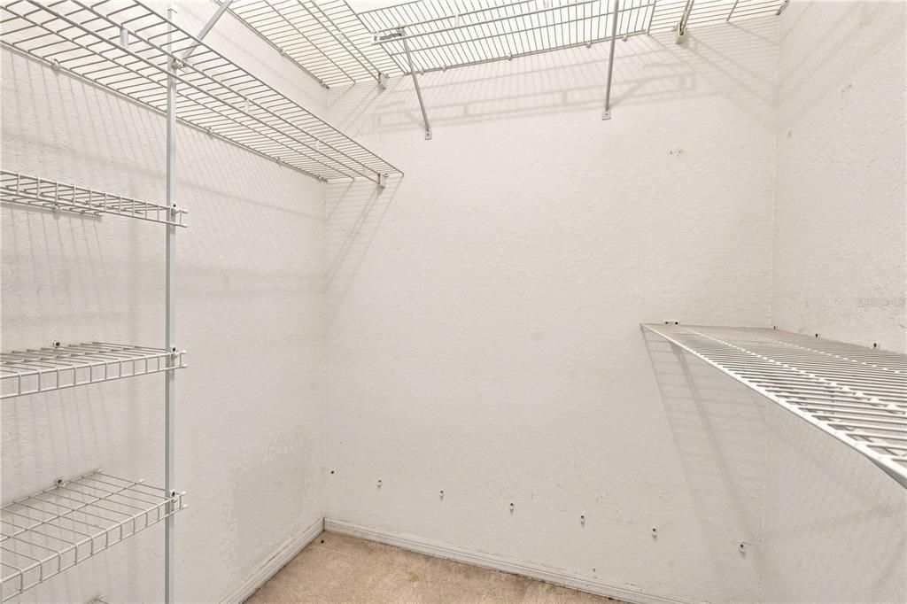 На продажу: $259,900 (3 спален, 2 ванн, 1751 Квадратных фут)
