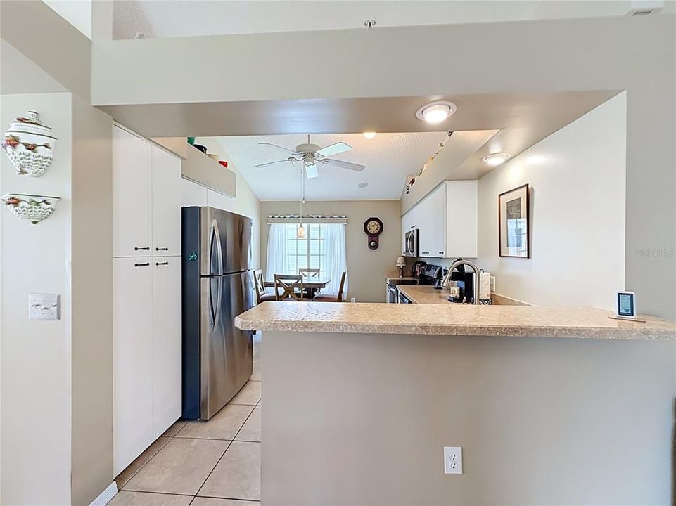 For Sale: $239,750 (2 beds, 2 baths, 1100 Square Feet)