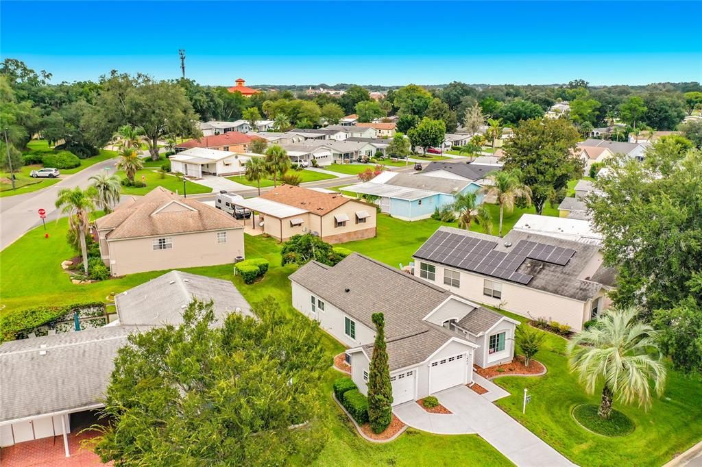 For Sale: $239,750 (2 beds, 2 baths, 1100 Square Feet)