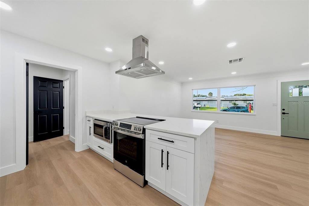 En Venta: $415,000 (3 camas, 2 baños, 1530 Pies cuadrados)