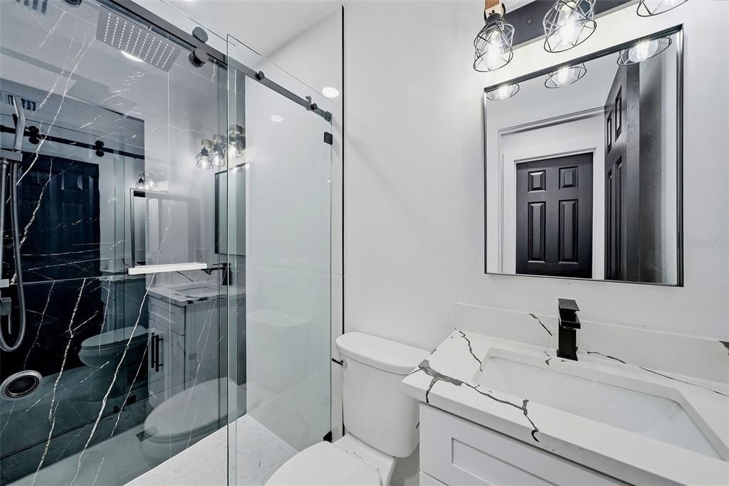 En Venta: $415,000 (3 camas, 2 baños, 1530 Pies cuadrados)