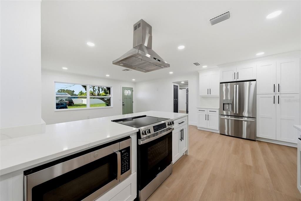 En Venta: $415,000 (3 camas, 2 baños, 1530 Pies cuadrados)
