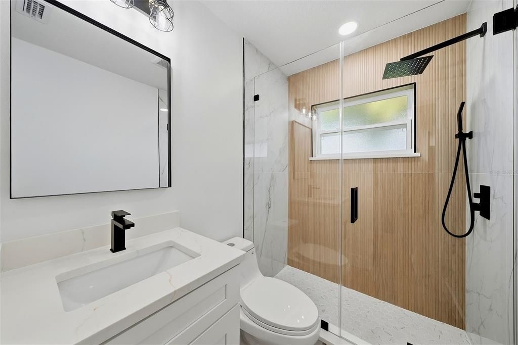 En Venta: $415,000 (3 camas, 2 baños, 1530 Pies cuadrados)