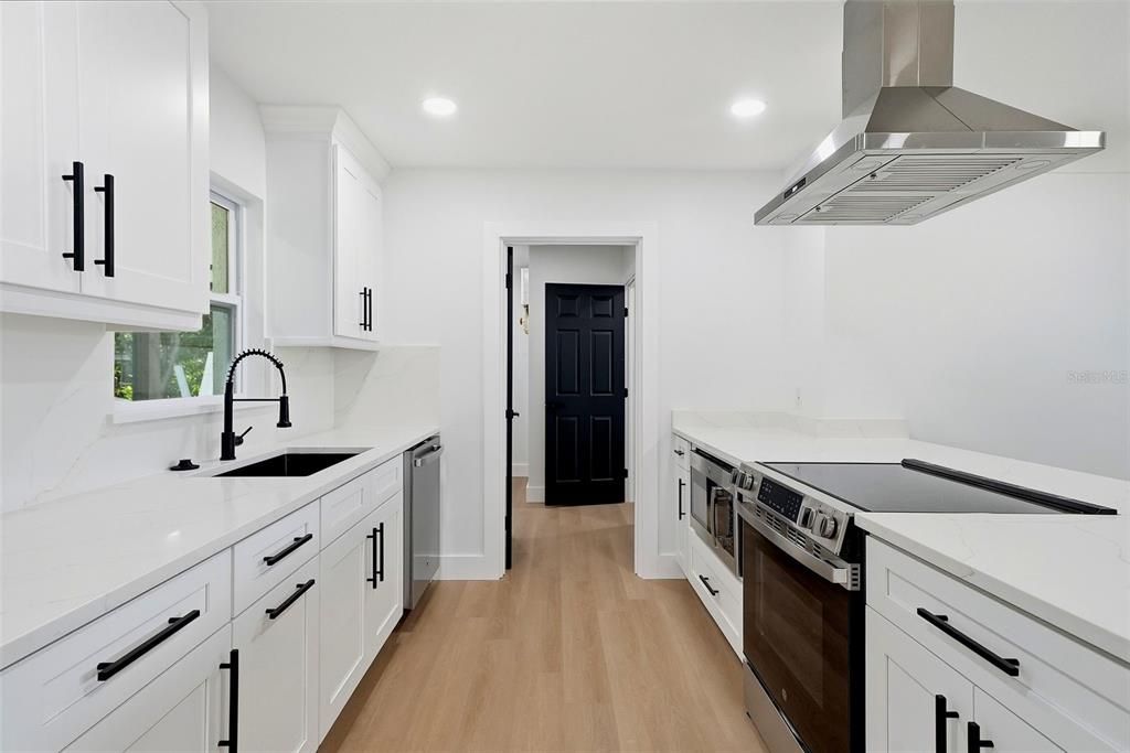 En Venta: $415,000 (3 camas, 2 baños, 1530 Pies cuadrados)