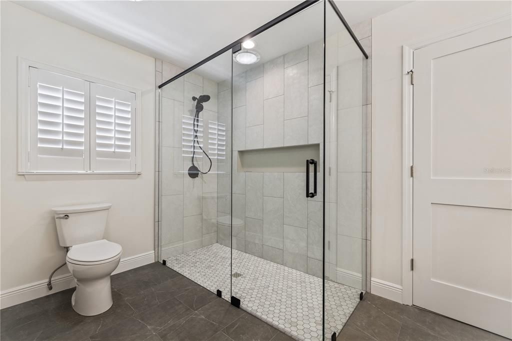 В аренду: $6,700 (3 спален, 3 ванн, 2173 Квадратных фут)