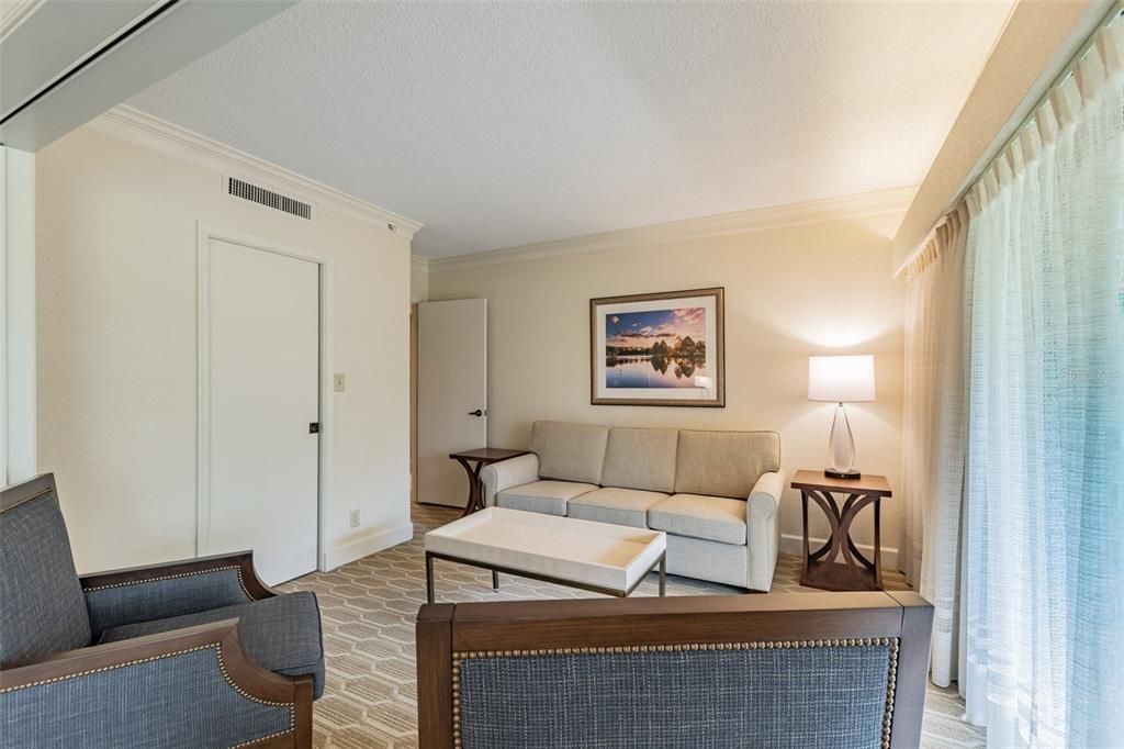 For Sale: $499,900 (2 beds, 2 baths, 1660 Square Feet)