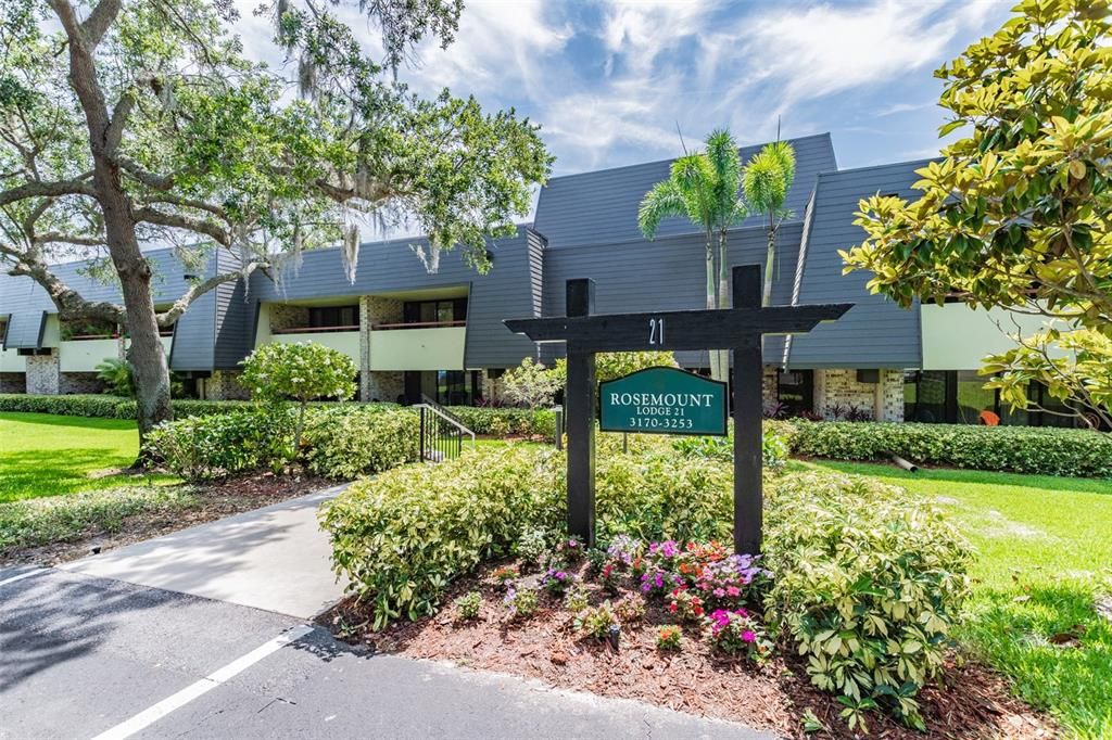 For Sale: $499,900 (2 beds, 2 baths, 1660 Square Feet)
