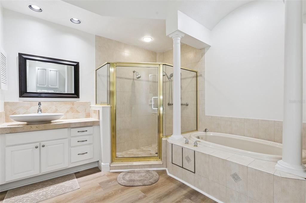 На продажу: $275,000 (2 спален, 2 ванн, 1628 Квадратных фут)