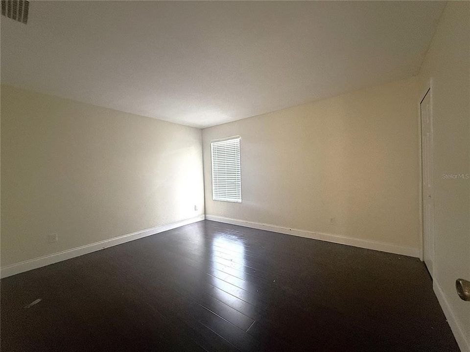 For Rent: $2,600 (4 beds, 3 baths, 2759 Square Feet)