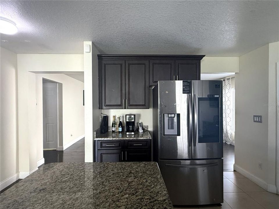 For Rent: $2,600 (4 beds, 3 baths, 2759 Square Feet)