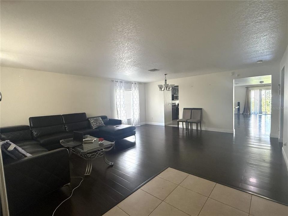 For Rent: $2,600 (4 beds, 3 baths, 2759 Square Feet)