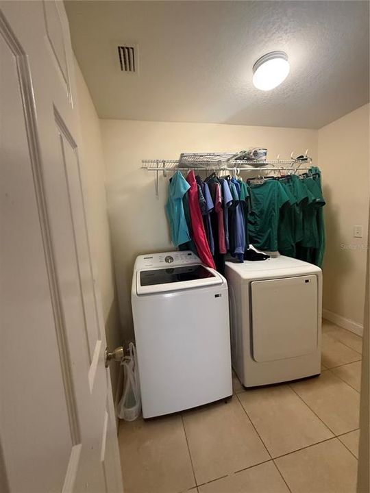 For Rent: $2,600 (4 beds, 3 baths, 2759 Square Feet)