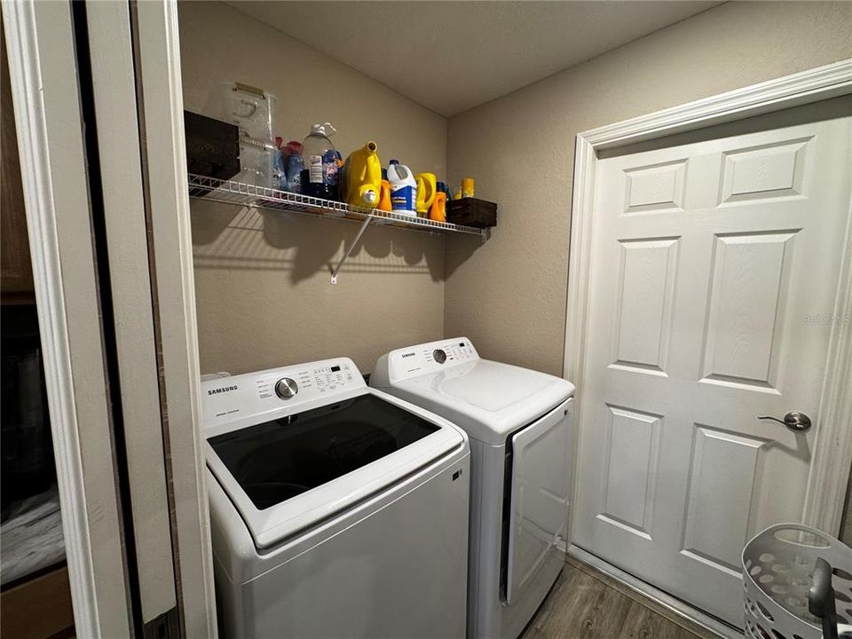 For Rent: $2,400 (4 beds, 2 baths, 1855 Square Feet)