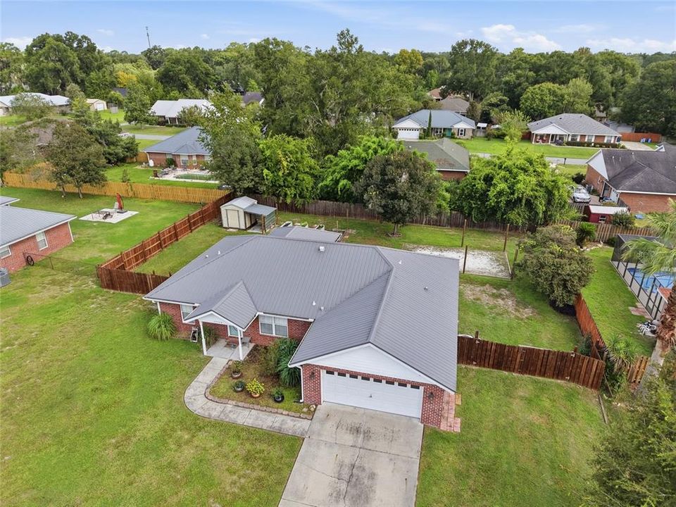 For Sale: $299,000 (3 beds, 2 baths, 1591 Square Feet)