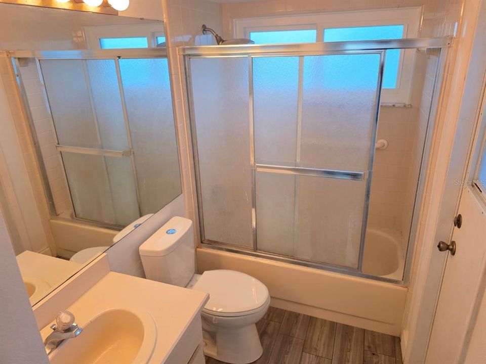 En Renta: $2,250 (4 camas, 2 baños, 1889 Pies cuadrados)