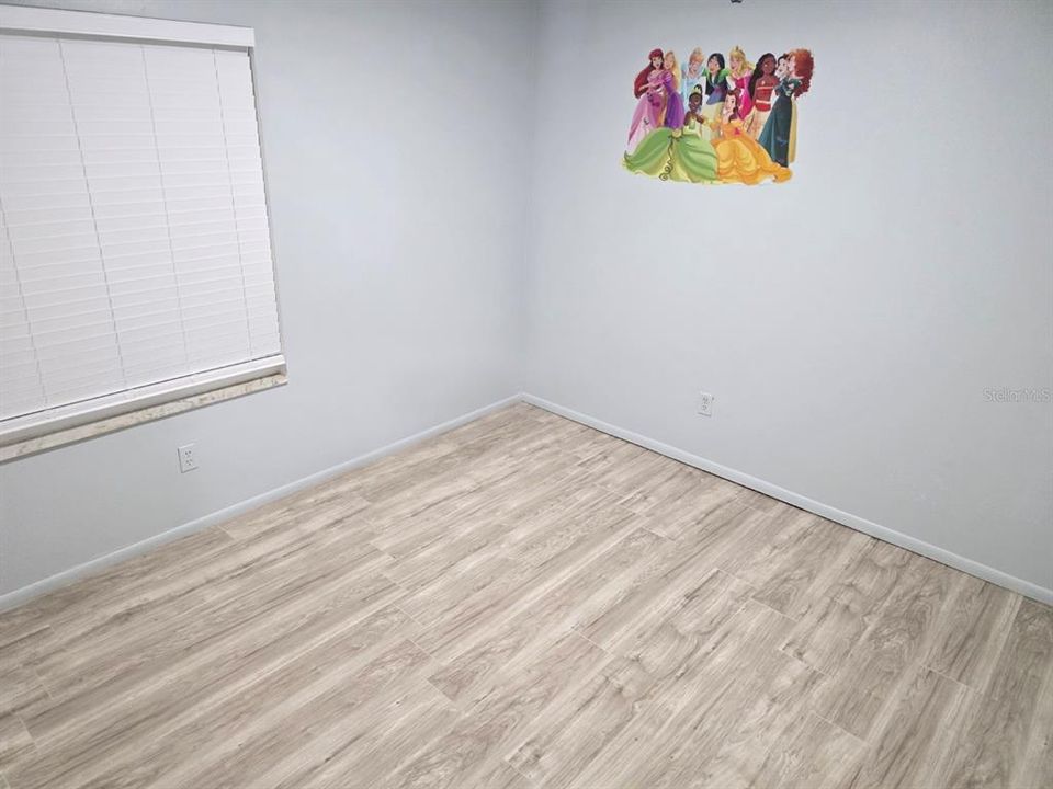 En Renta: $2,250 (4 camas, 2 baños, 1889 Pies cuadrados)